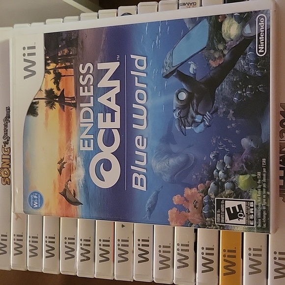 Endless Ocean Blue World - Wii Game No Visable Stratches Original Case & Papers - Picture 1 of 5